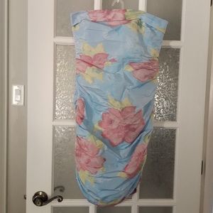 🇨🇦**2 For 25$***Mara flowered strapless dress / made in Canada